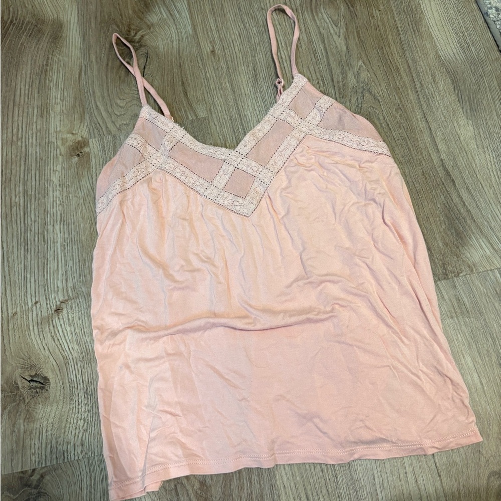 American Eagle Outfitters Peach Lace Cami